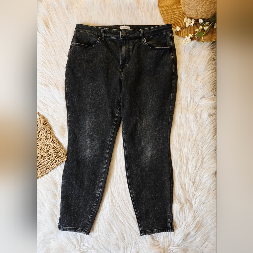 M Jeans By Maurices Black Mid Rise Supper Skinny Ankle Jeans